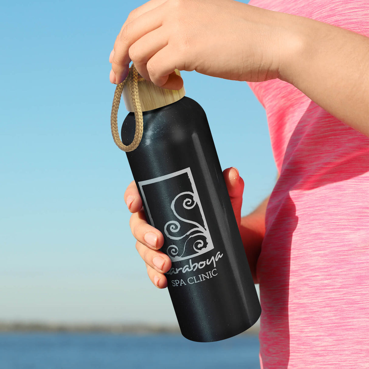 Aluminium Bottle With Bamboo Lid 600ml