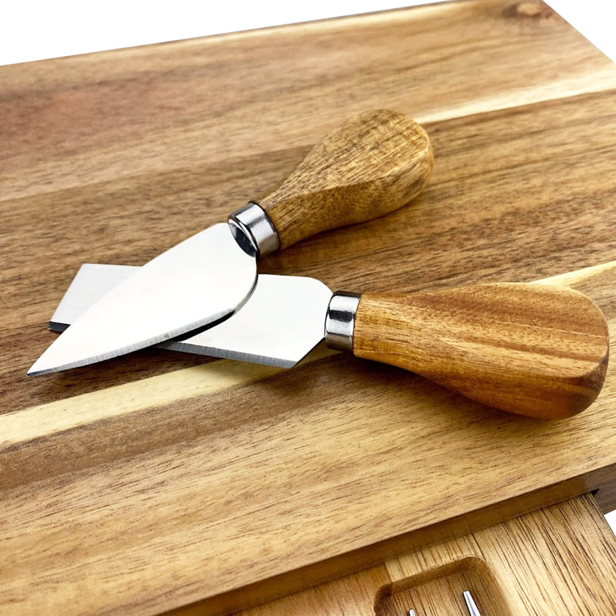Barsa Cheeseboard & Knife Set - Engraved
